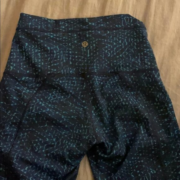 Lululemon Pure Practice 7/8 Leggings - Picture 11 of 12